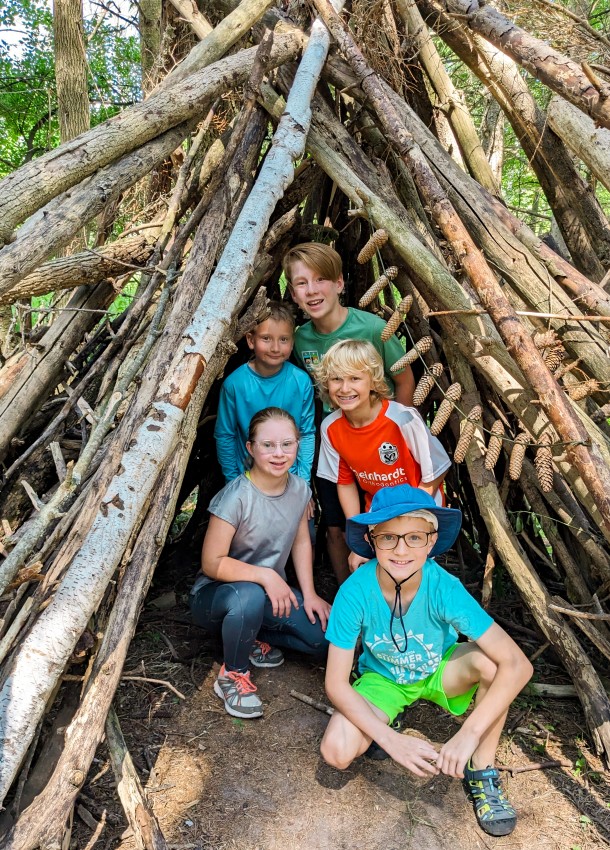 Shelter Building